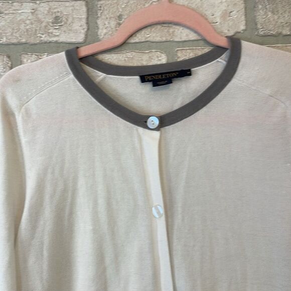 Pendleton Cardigan Sweater White W/ Gray Trim lightweight soft material sz M - Picture 2 of 9